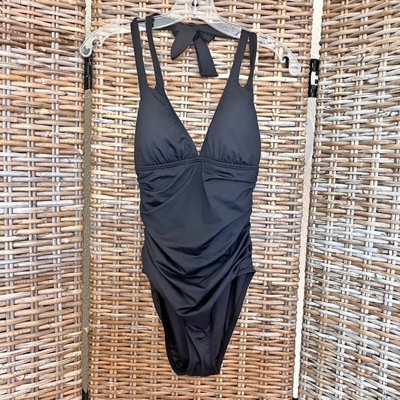 La Blanca Island Goddess Tummy Control Halter One Piece Swimsuit Black Size 6 - Picture 2 of 8